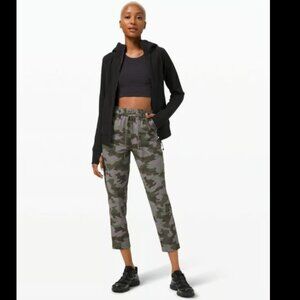 Lululemon Stretch high-rise 7/8 pant